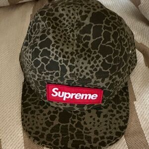 Supreme Giraffe Pattern Cap with Red Logo